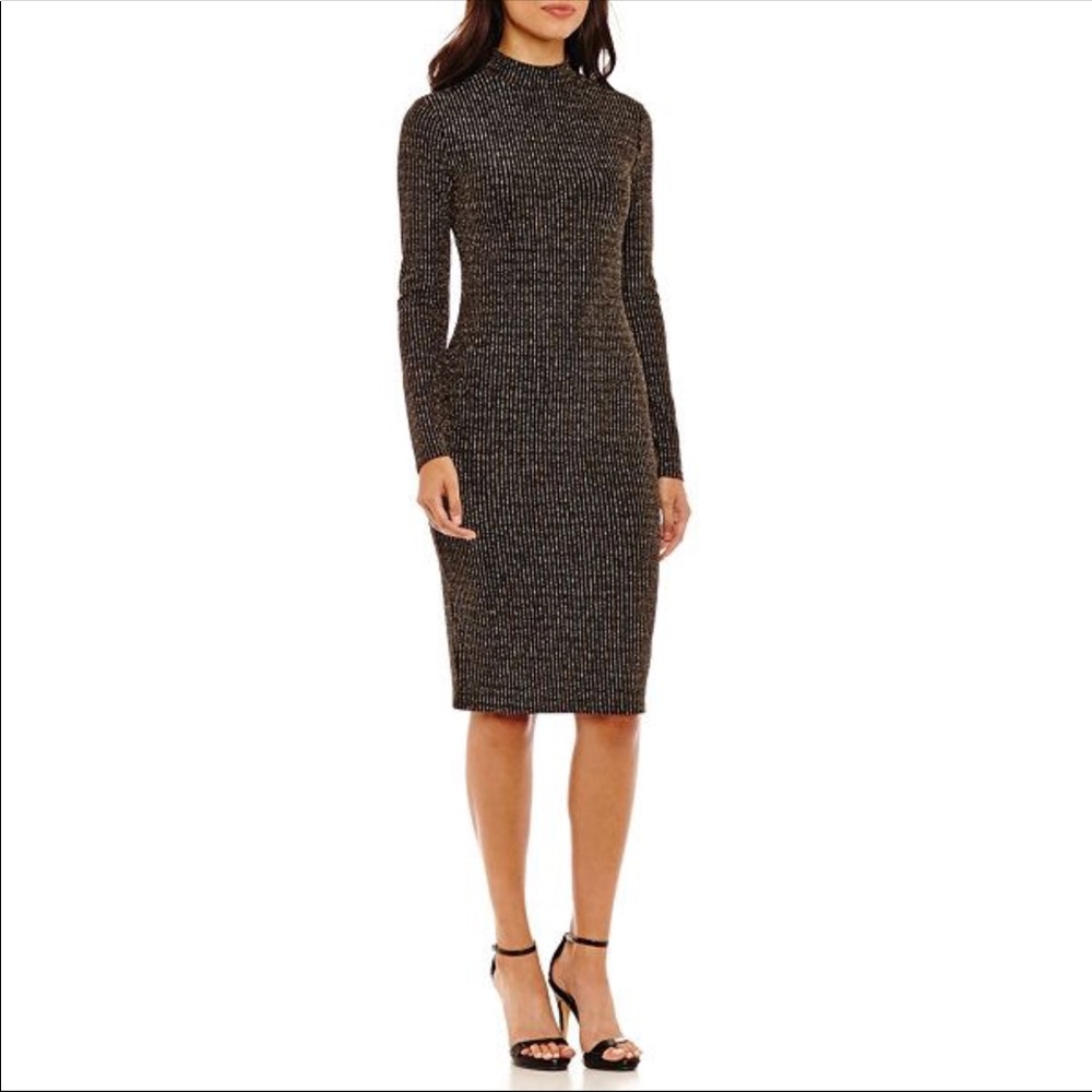Mock Neck Dress- M